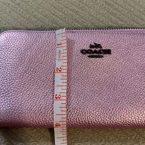 Coach Metallic Wallet - Picture 3 of 7